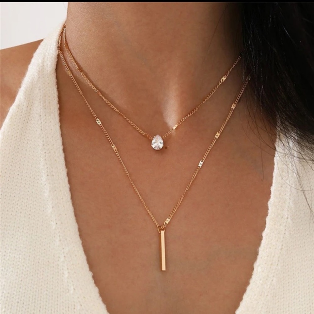 NWT 18K GOLD PLATED TWO NECKLACE SET